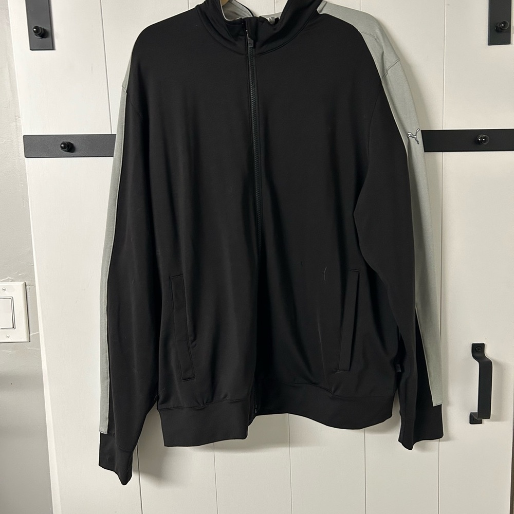 Puma Men's Black and Gray Full zip Sweater